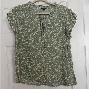 Torrid Green Floral Tie-Front Blouse